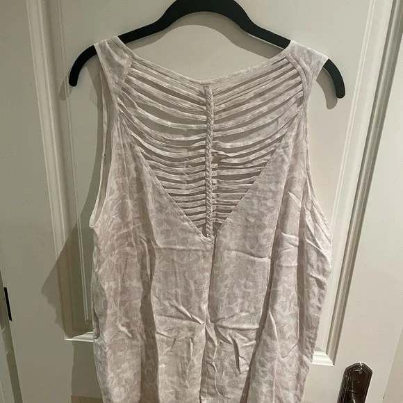 GF Cream & Light Pink Tank Shell - Picture 4 of 4